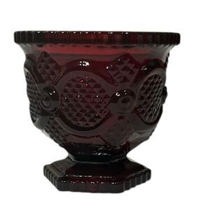 Avon 1876 Cape Cod Collection Vintage Ruby Red Glass Sugar Bowl